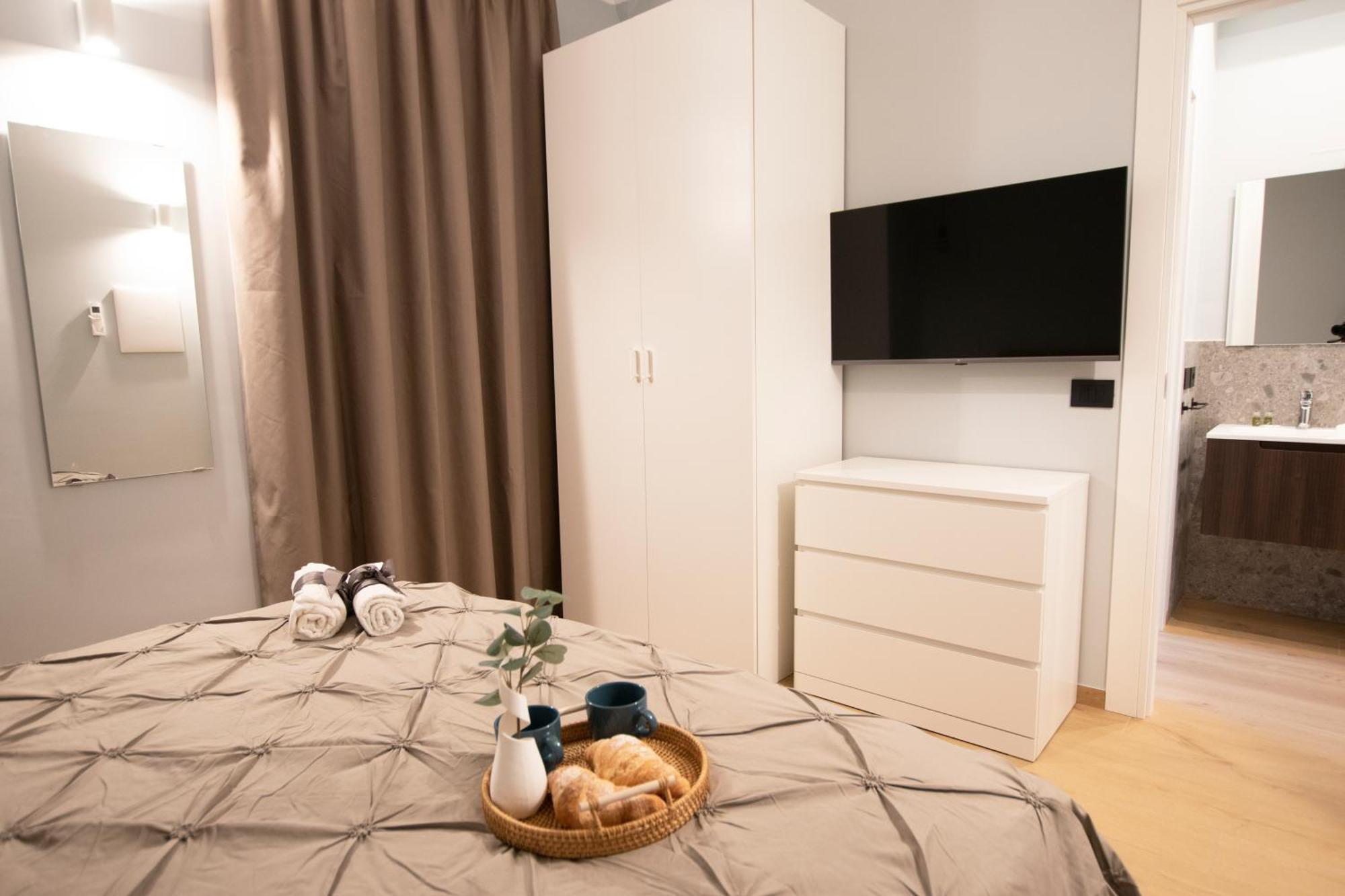 Ihost Luxury -private Parking- Plana 4 Milán